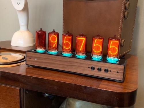 Z566M Nixie Clock