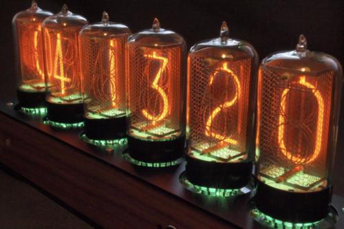 GR10J Nixie Clock